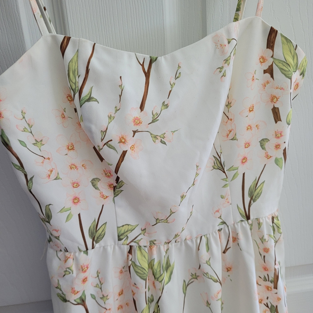 Floral Mini Dress - Picture 2 of 4